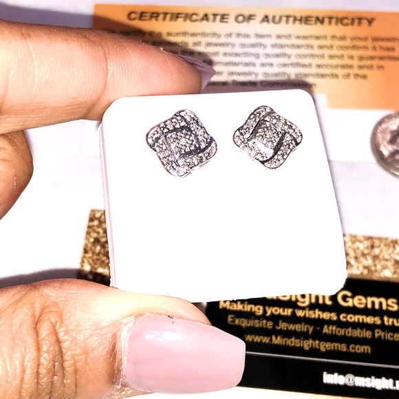 Real diamond earrings for men, blowout sale, unmatched, 100% natural diamonds - Picture 1 of 6